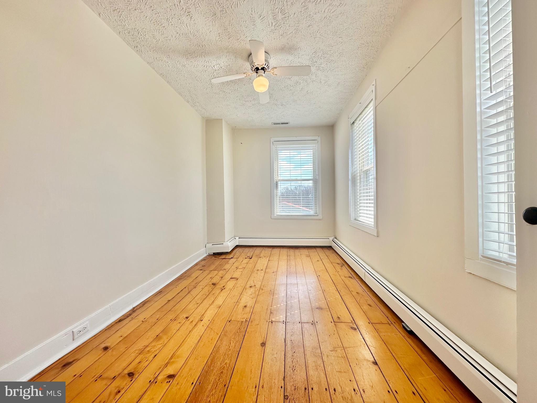 JARRETTSVILLE - Residential Lease