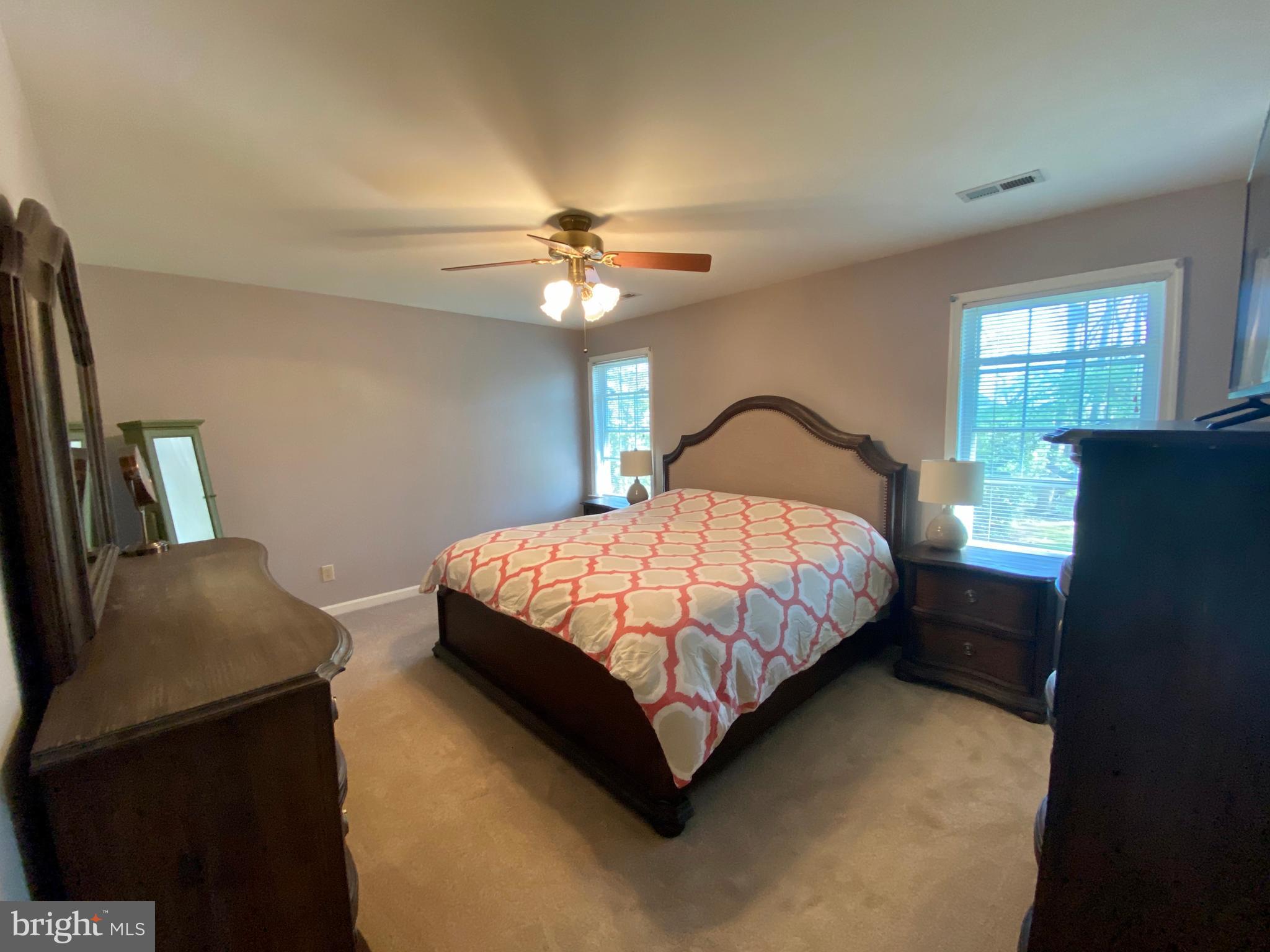 RIDGE POINTE - Residential Lease