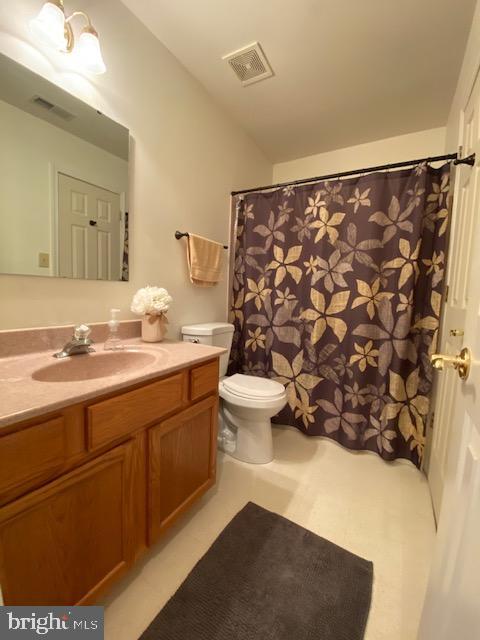 RIDGE POINTE - Residential Lease