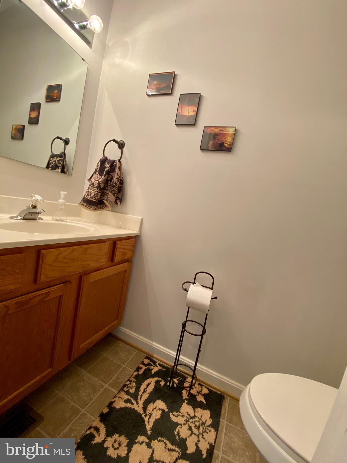 RIDGE POINTE - Residential Lease