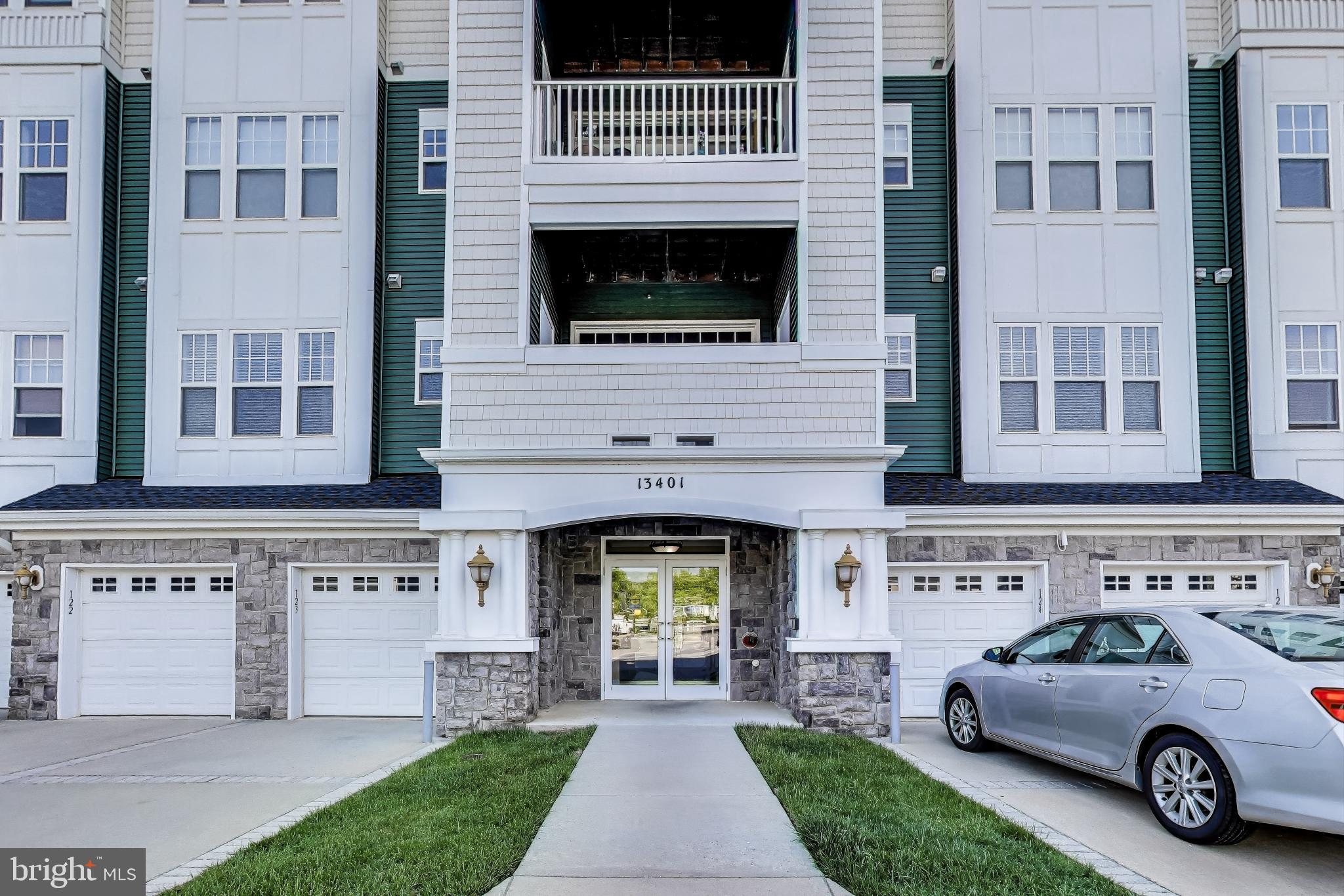 13401 BELLE CHASSE BOULEVARD 411