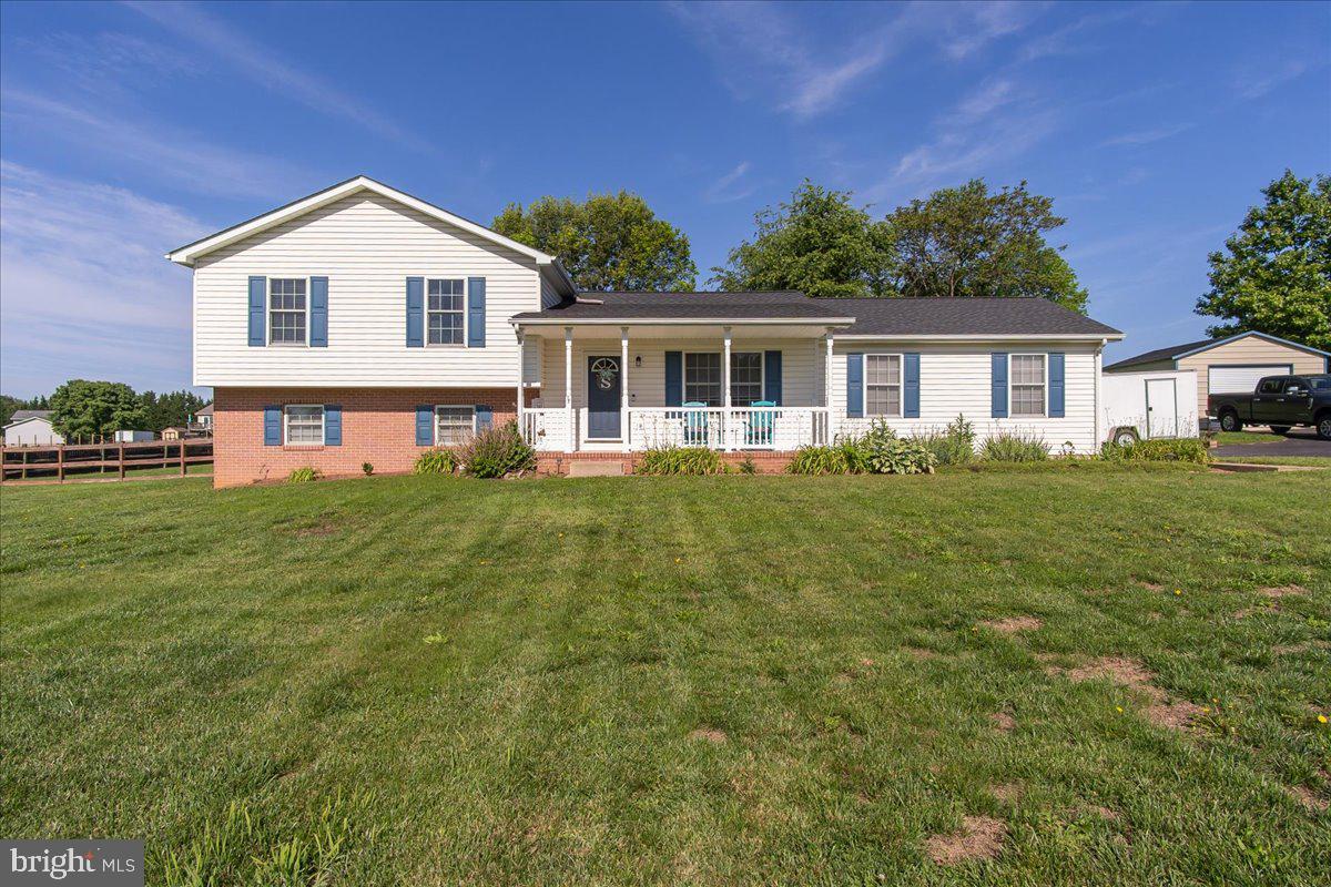 600 CANTERBURY DRIVE