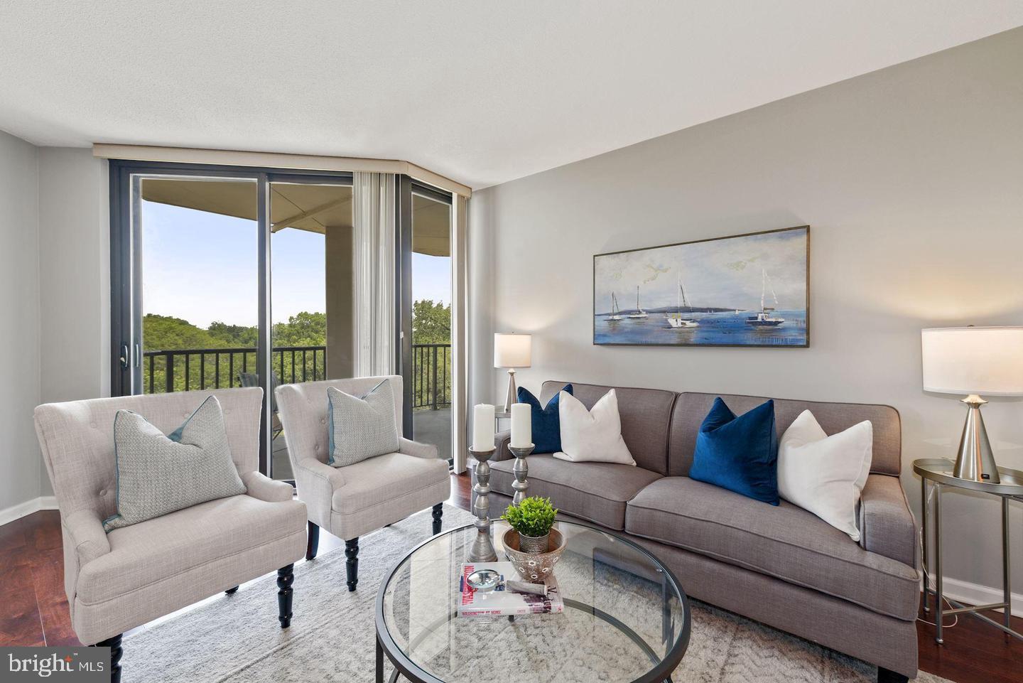 RIVIERA OF CHEVY CHASE - Residential