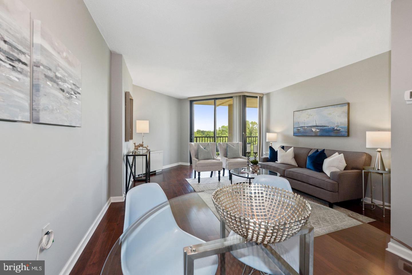 RIVIERA OF CHEVY CHASE - Residential