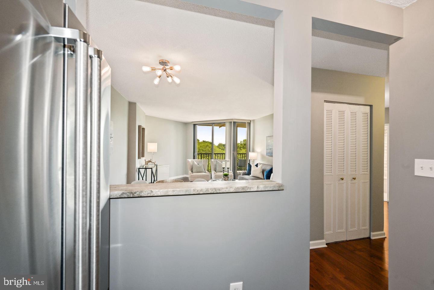 RIVIERA OF CHEVY CHASE - Residential