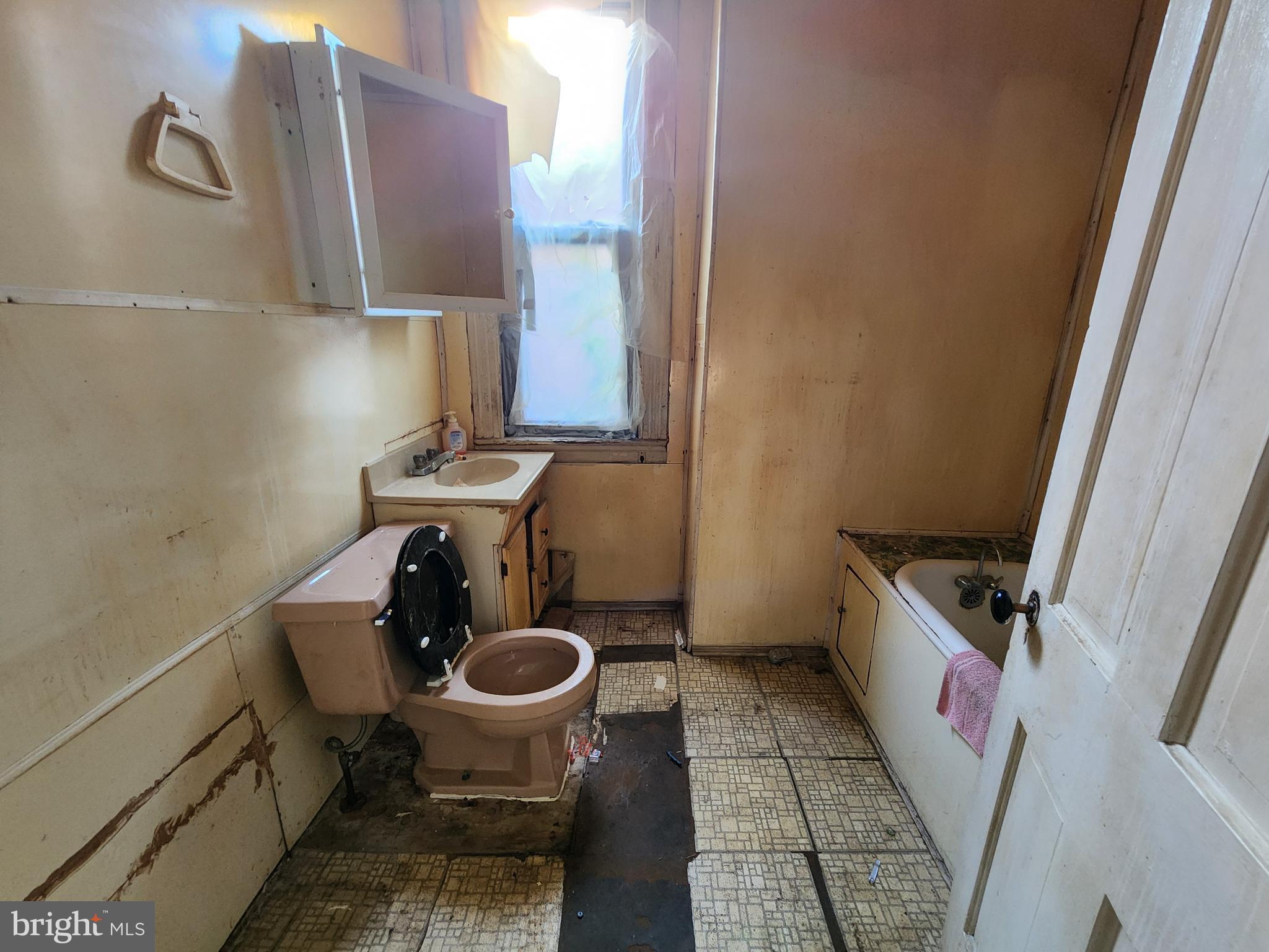 SHIPLEY HILL - Residential