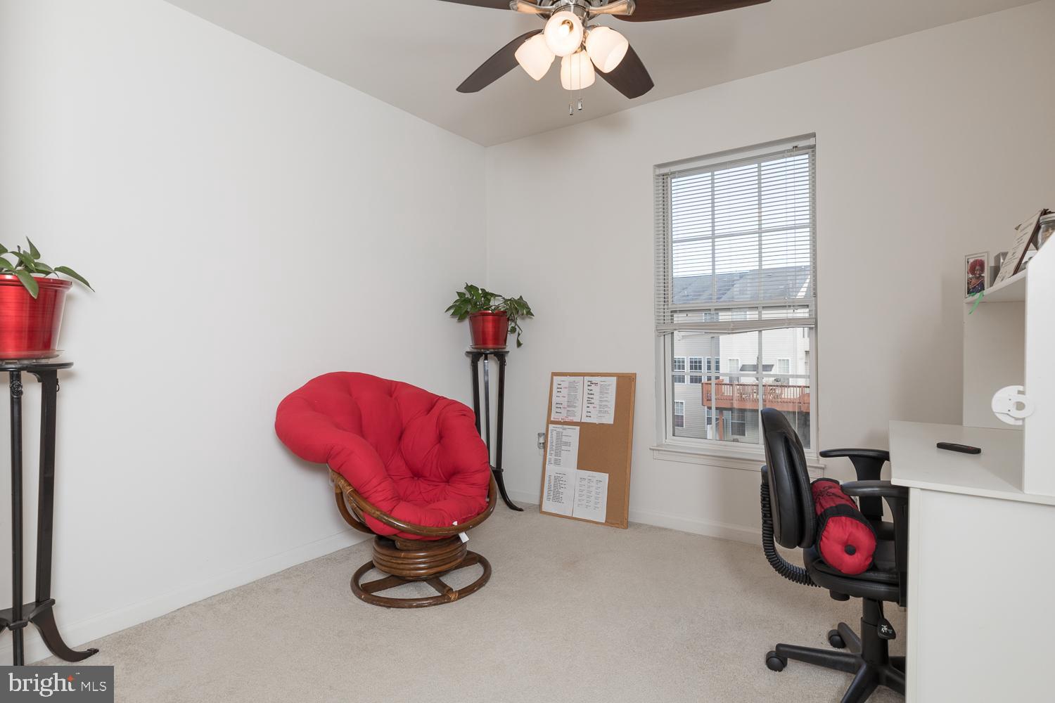 LAKELAND PLACE - Residential