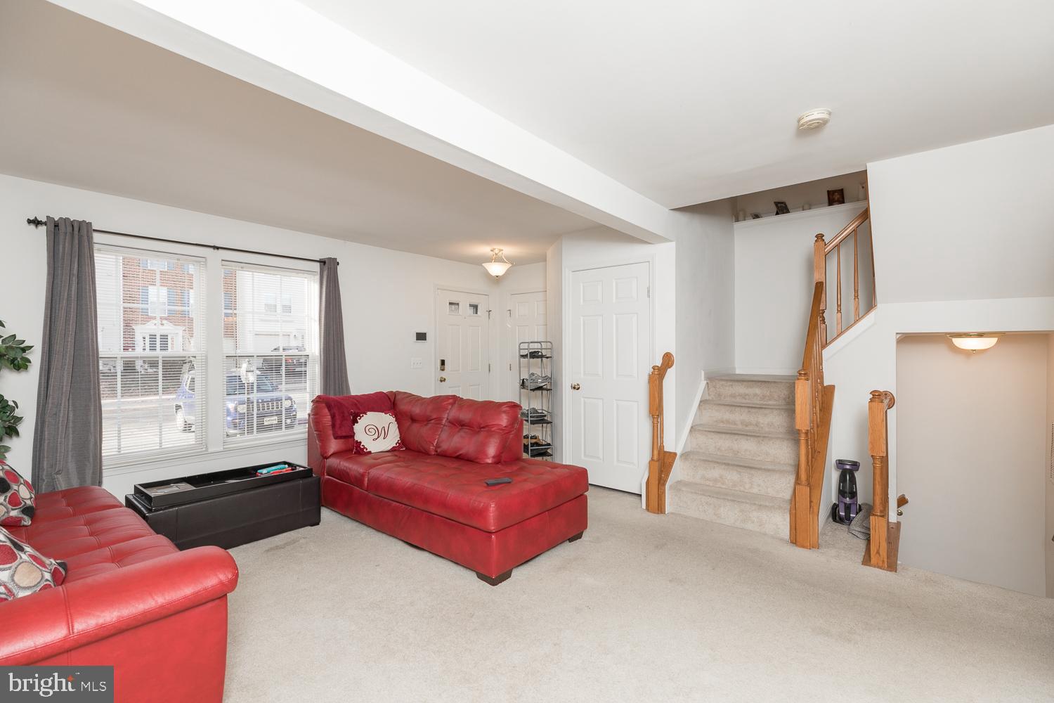 LAKELAND PLACE - Residential