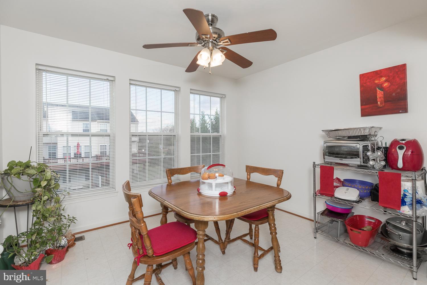 LAKELAND PLACE - Residential