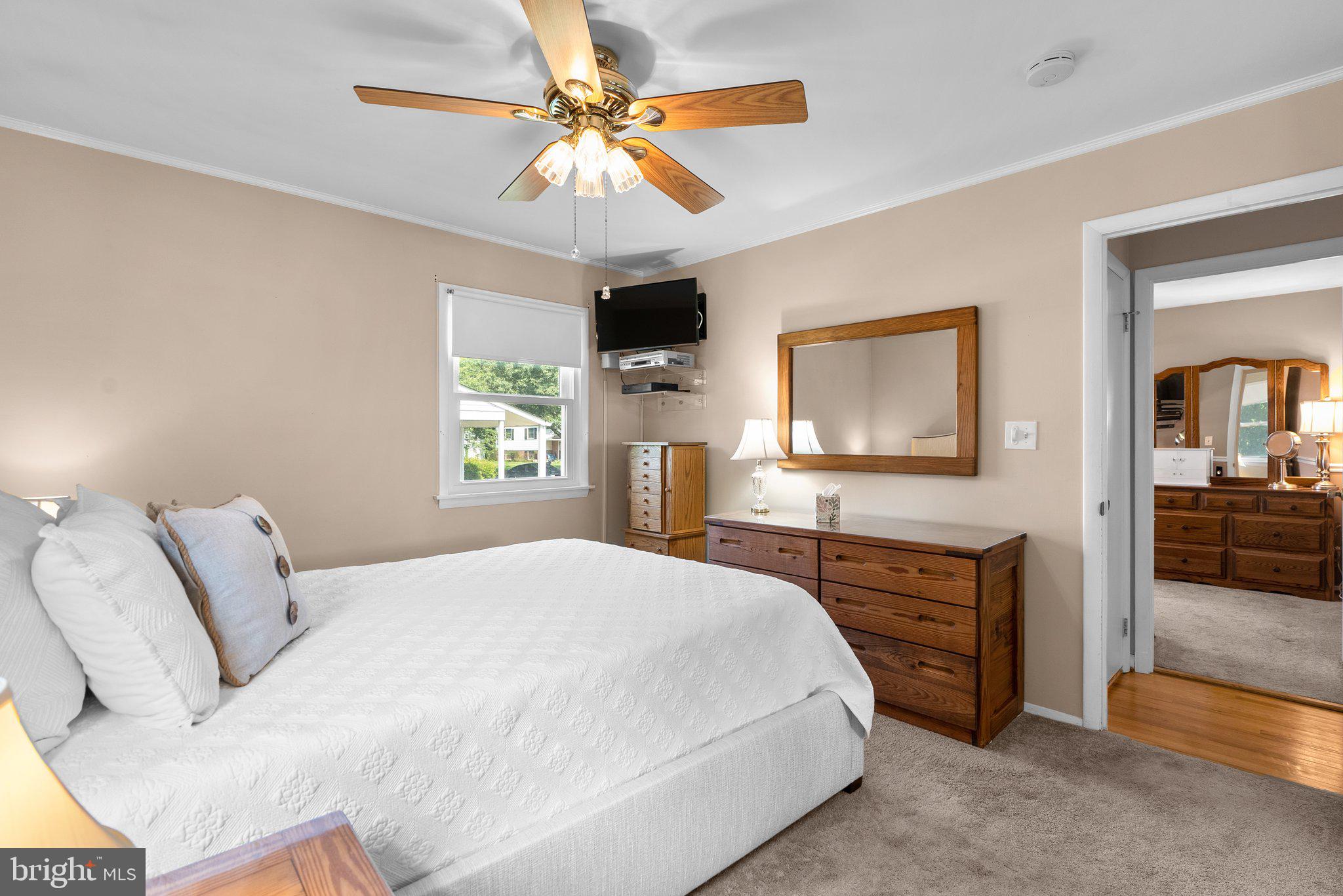 QUINCE ORCHARD VALLEY - Residential