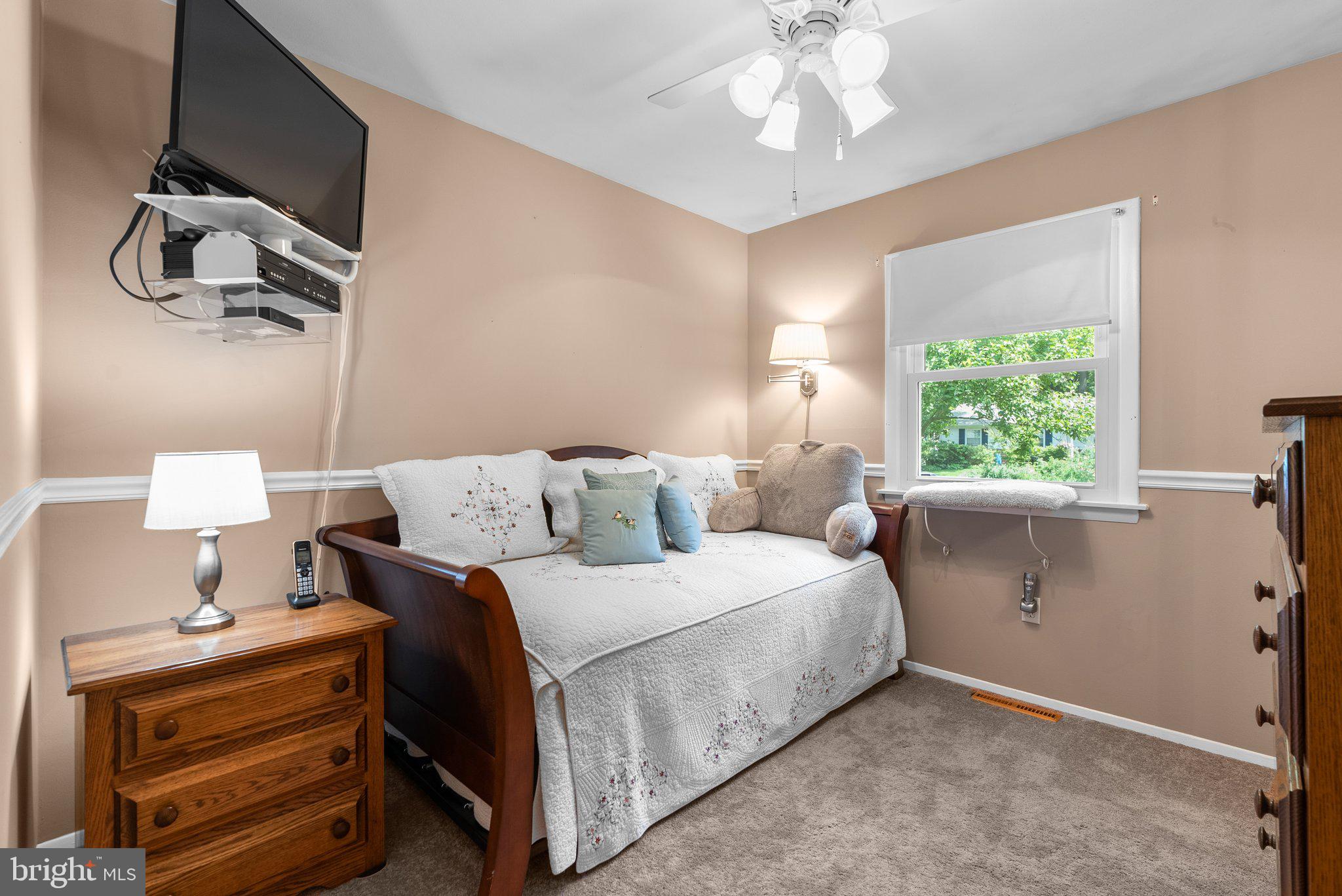 QUINCE ORCHARD VALLEY - Residential