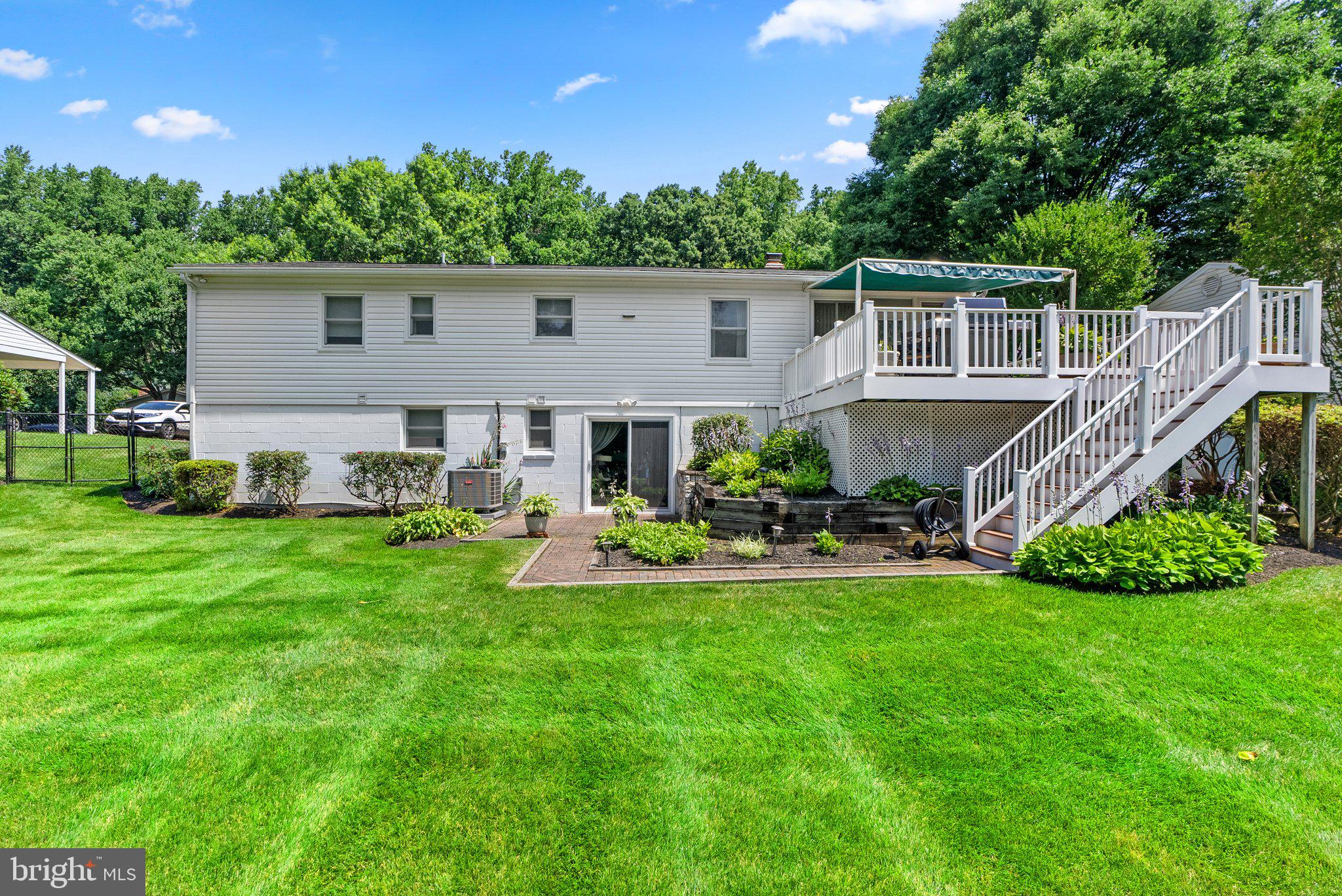 QUINCE ORCHARD VALLEY - Residential