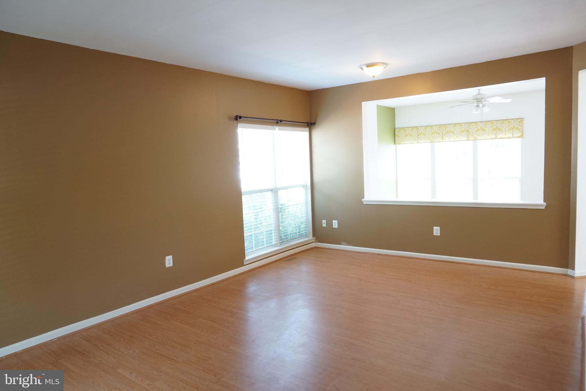 BLOOMS CROSSING - Residential Lease