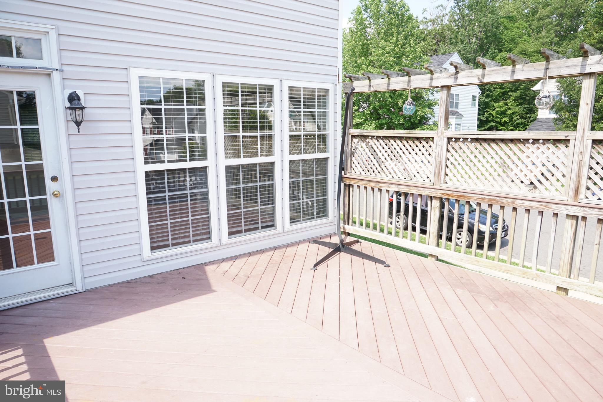 BLOOMS CROSSING - Residential Lease