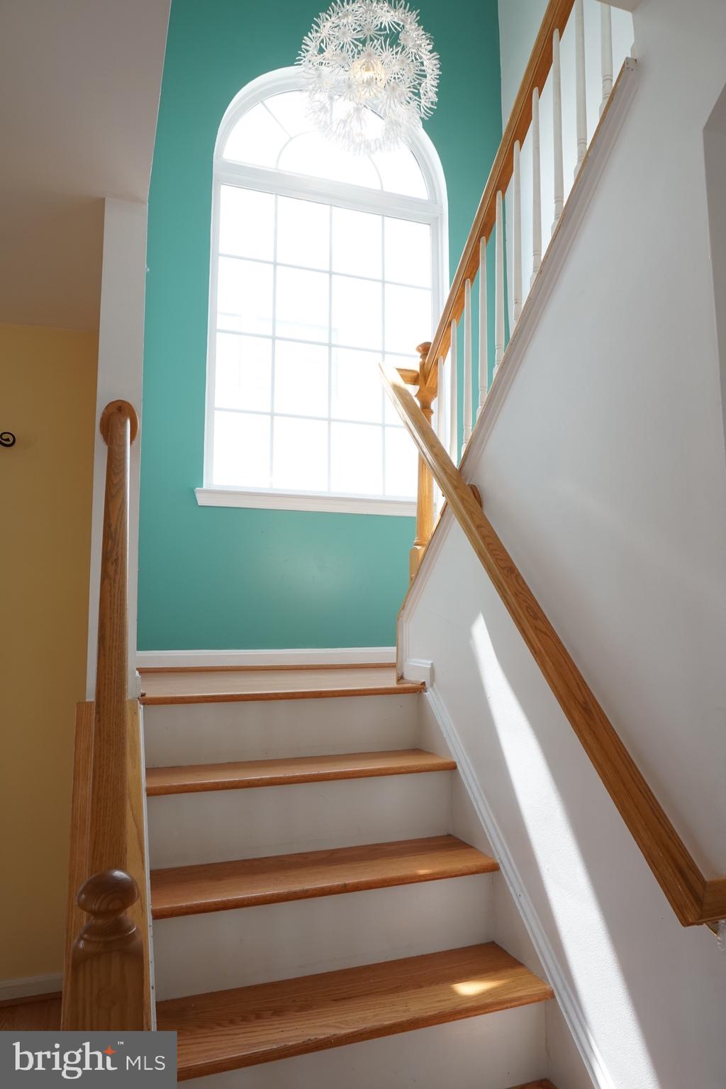 BLOOMS CROSSING - Residential Lease