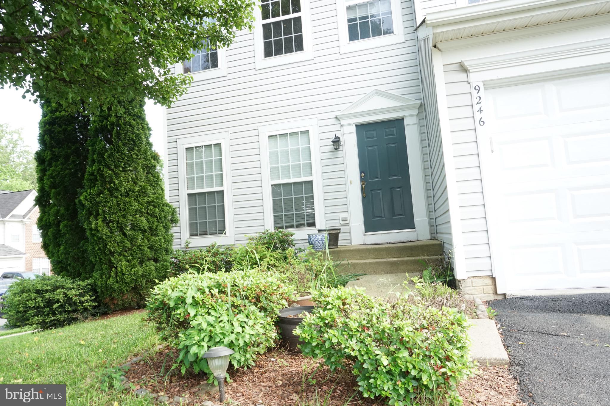 BLOOMS CROSSING - Residential Lease