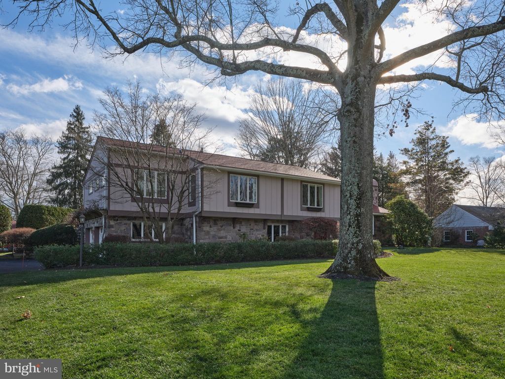 Photo of 14 Jonathan Way, WASHINGTON CROSSING, PA 18977 (MLS # PABU2110922)