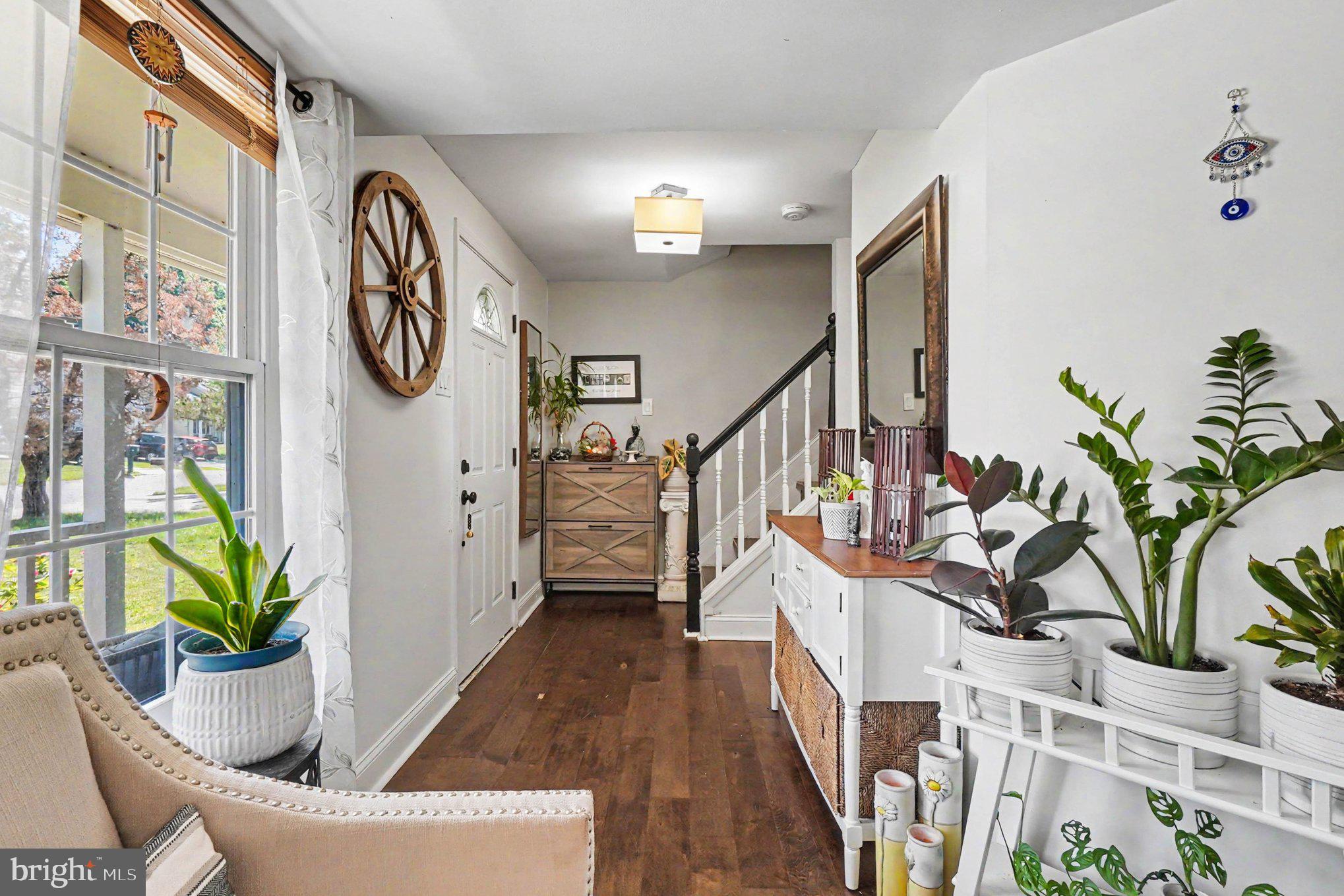 WILLOUGHBY WOODS - Residential