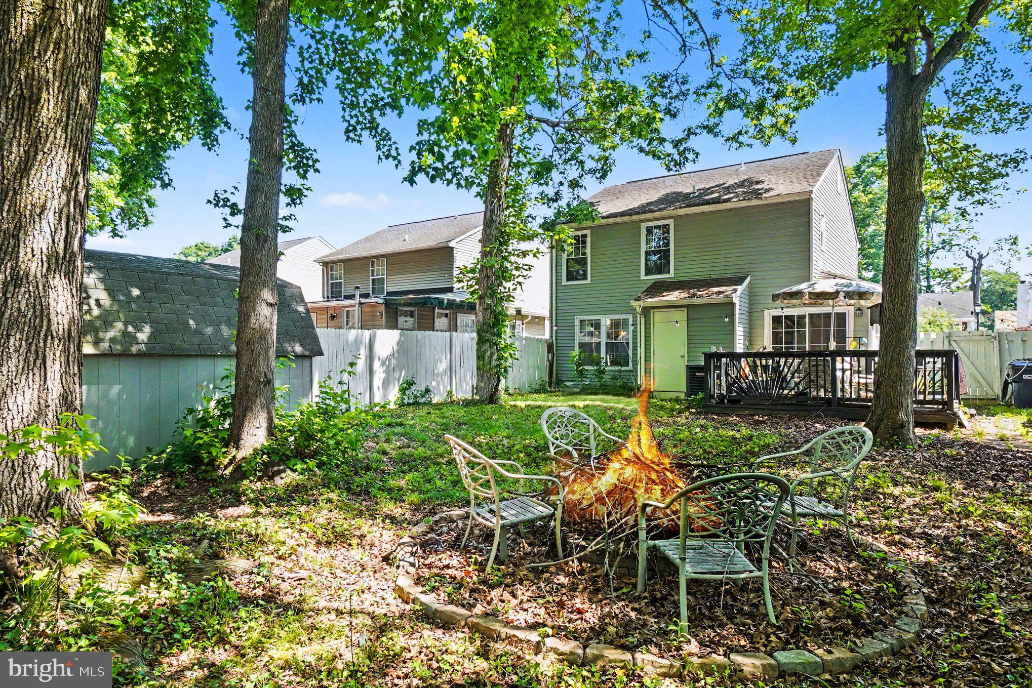 WILLOUGHBY WOODS - Residential