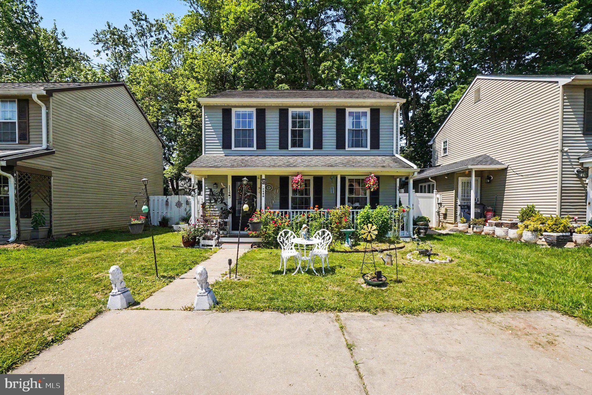 WILLOUGHBY WOODS - Residential