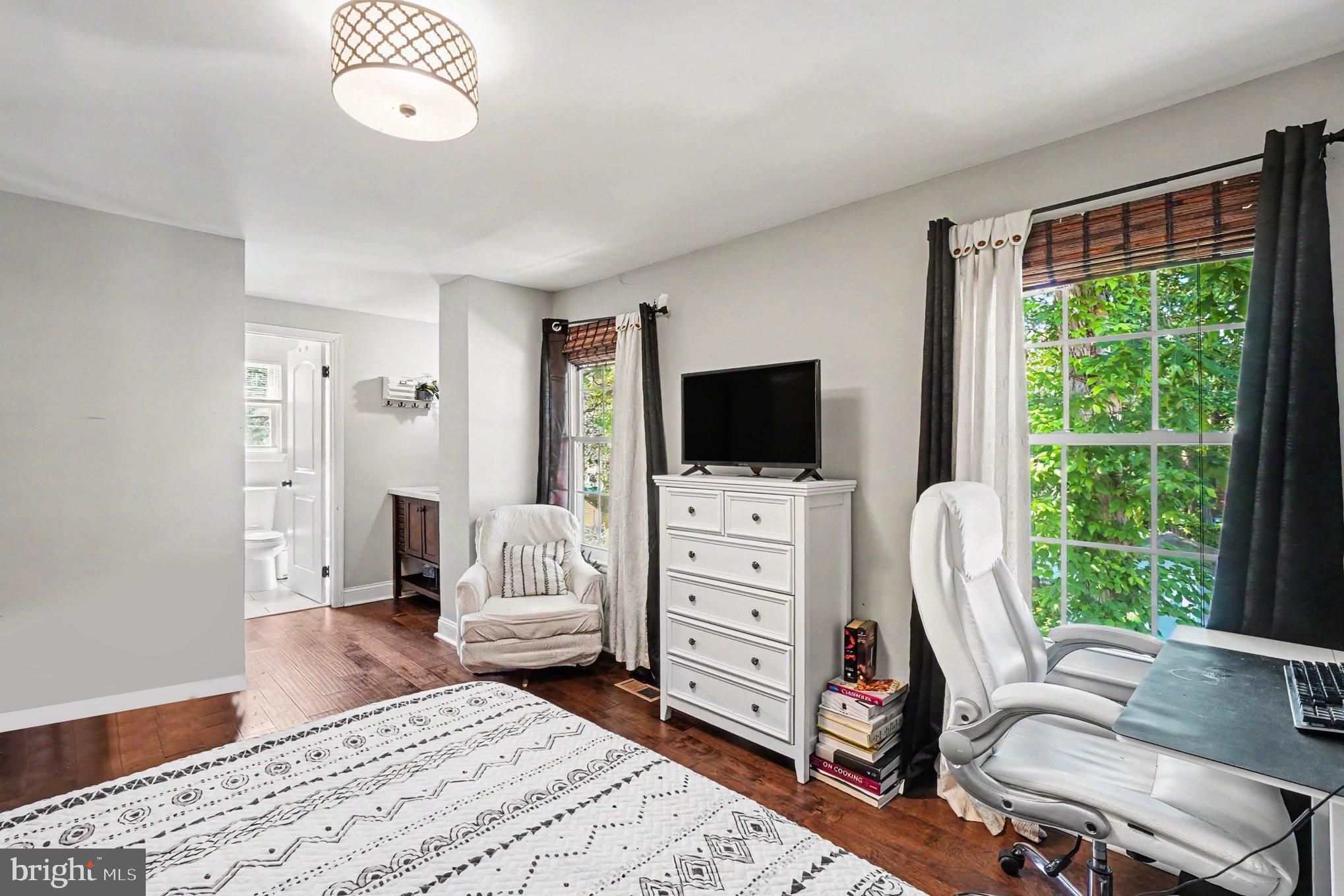 WILLOUGHBY WOODS - Residential