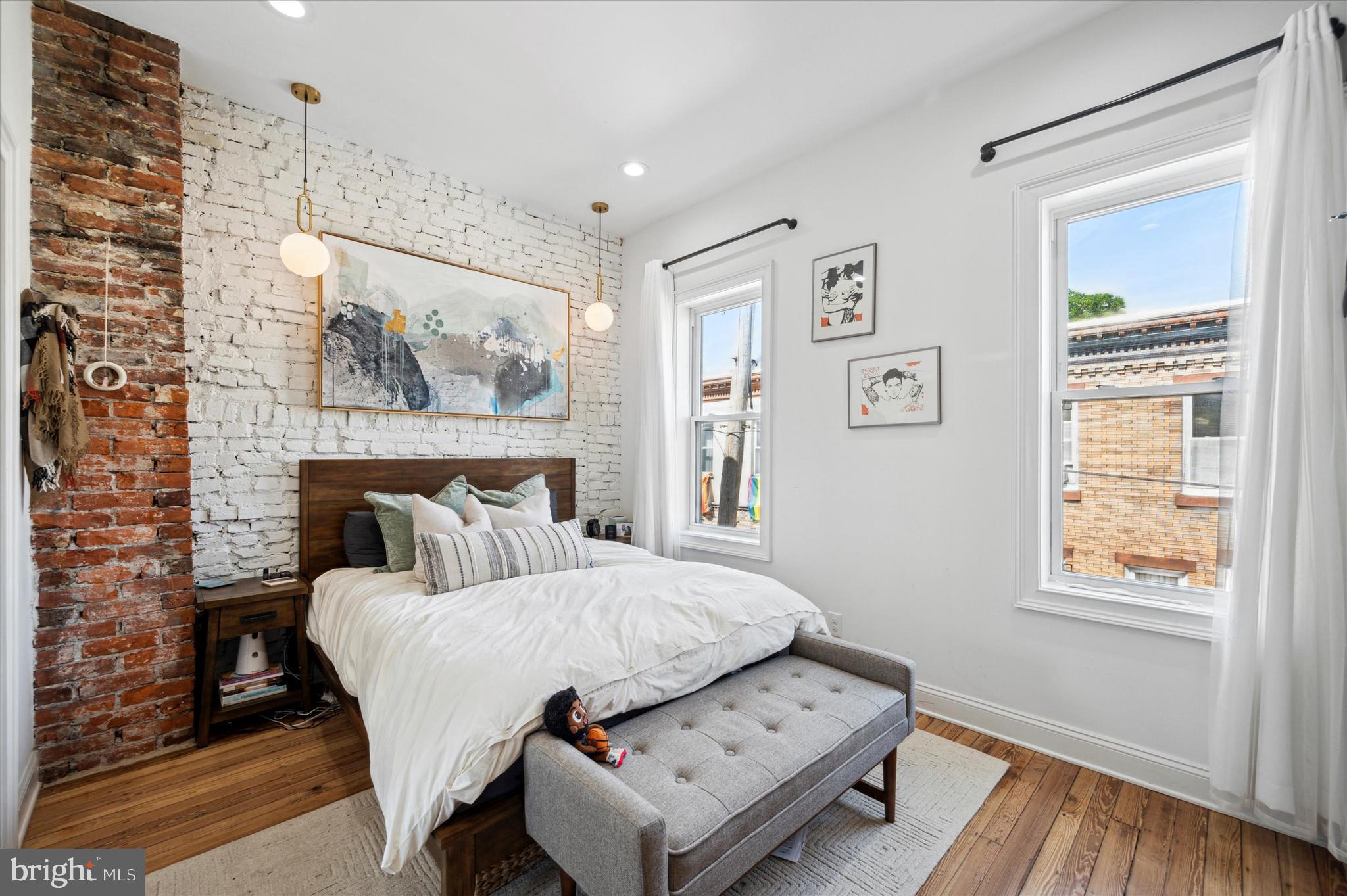 DICKINSON NARROWS - Residential Lease