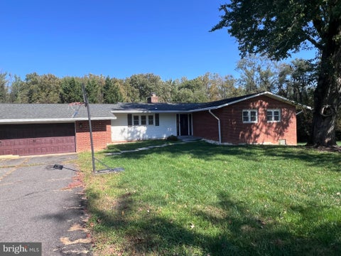 Photo of HERNDON, VA 20171 (MLS # VAFX2346428)