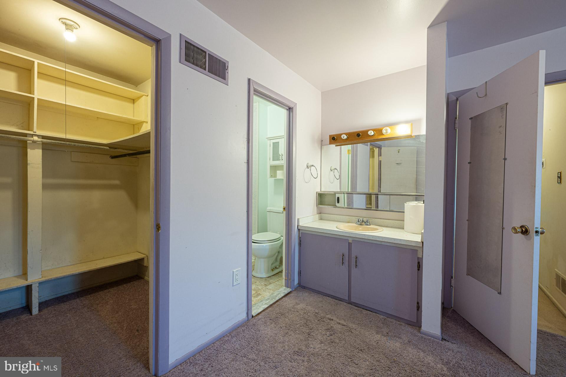 DALE CITY - Residential