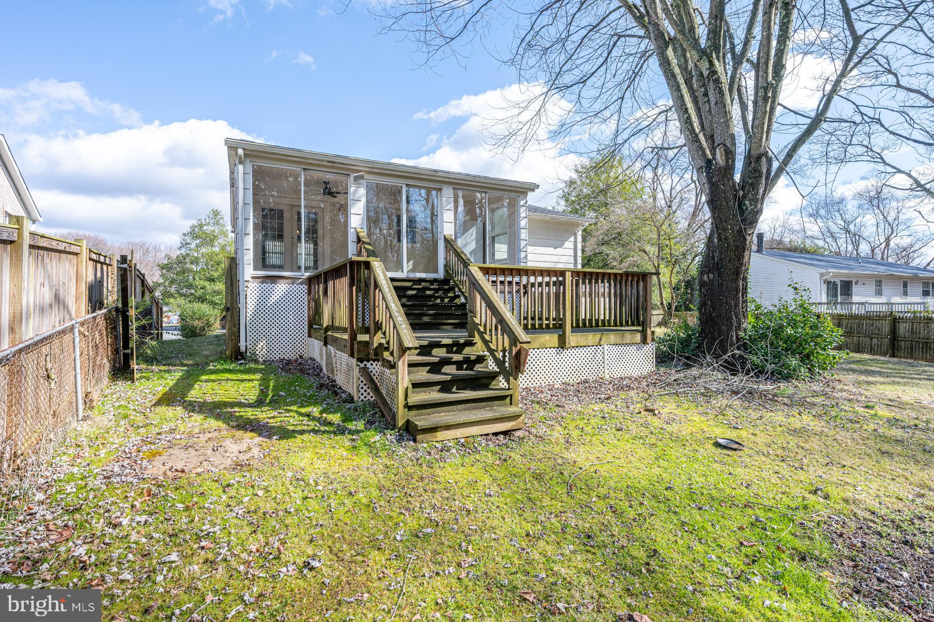 DALE CITY - Residential