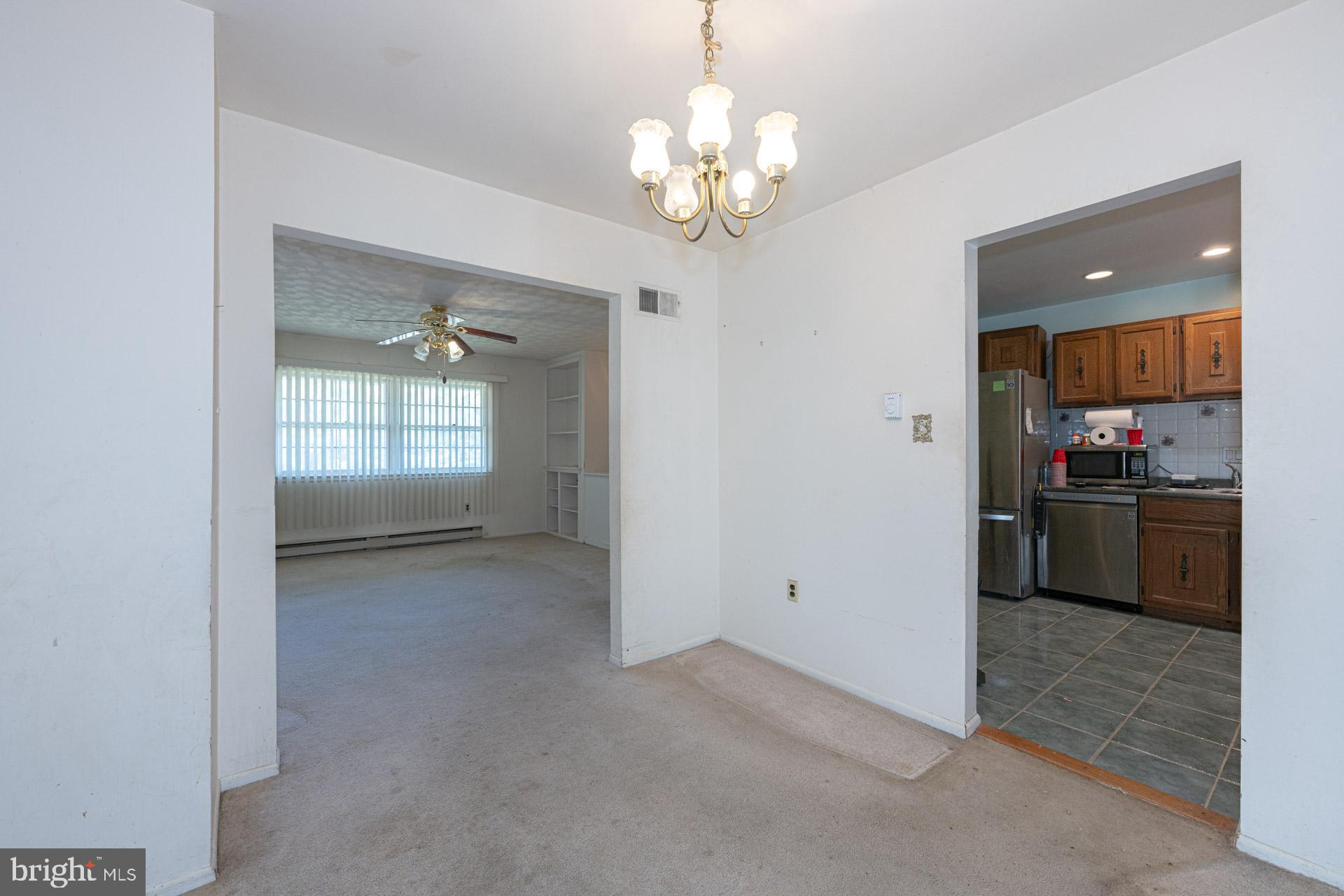 DALE CITY - Residential