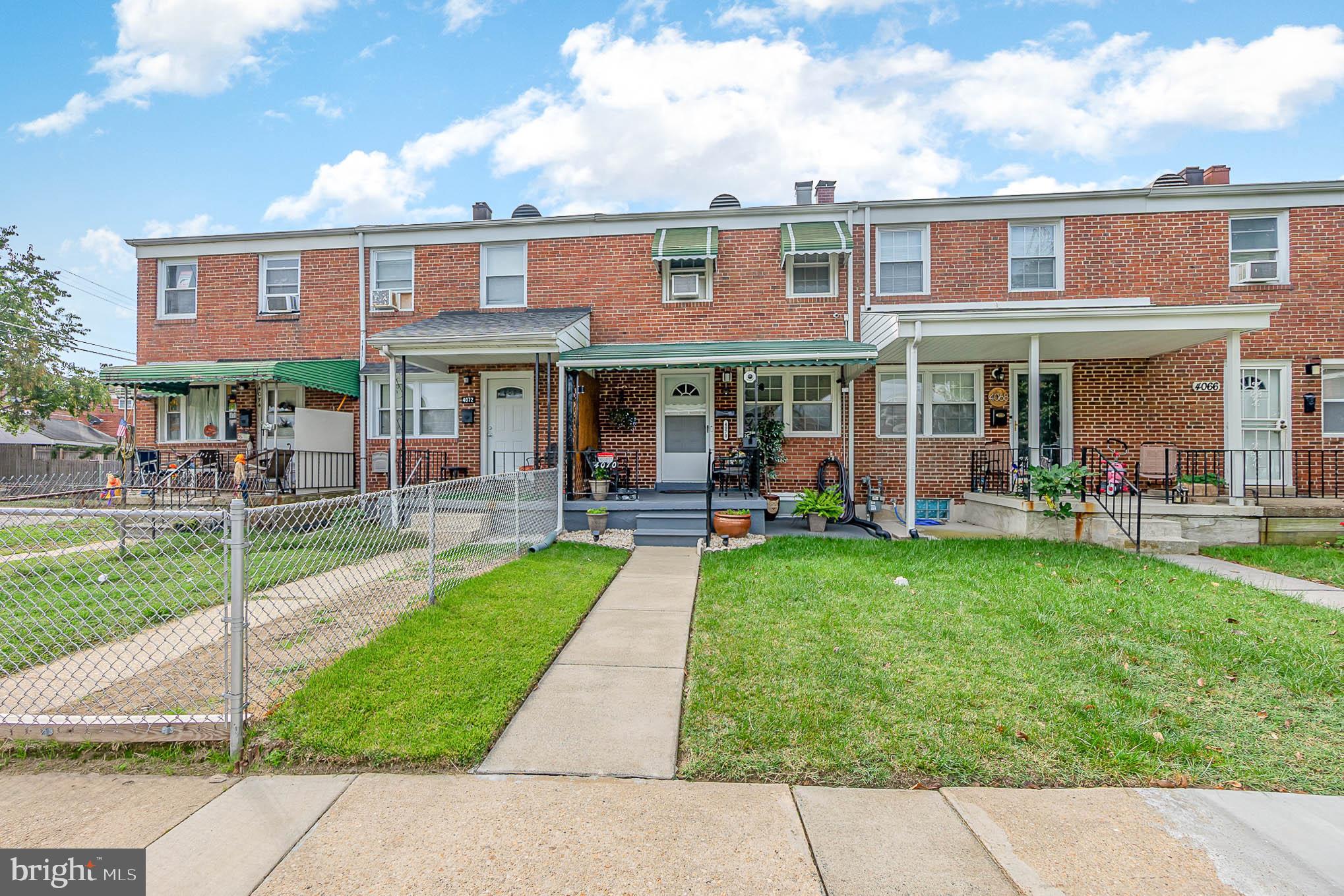 NORTH POINT VILLAGE - Residential