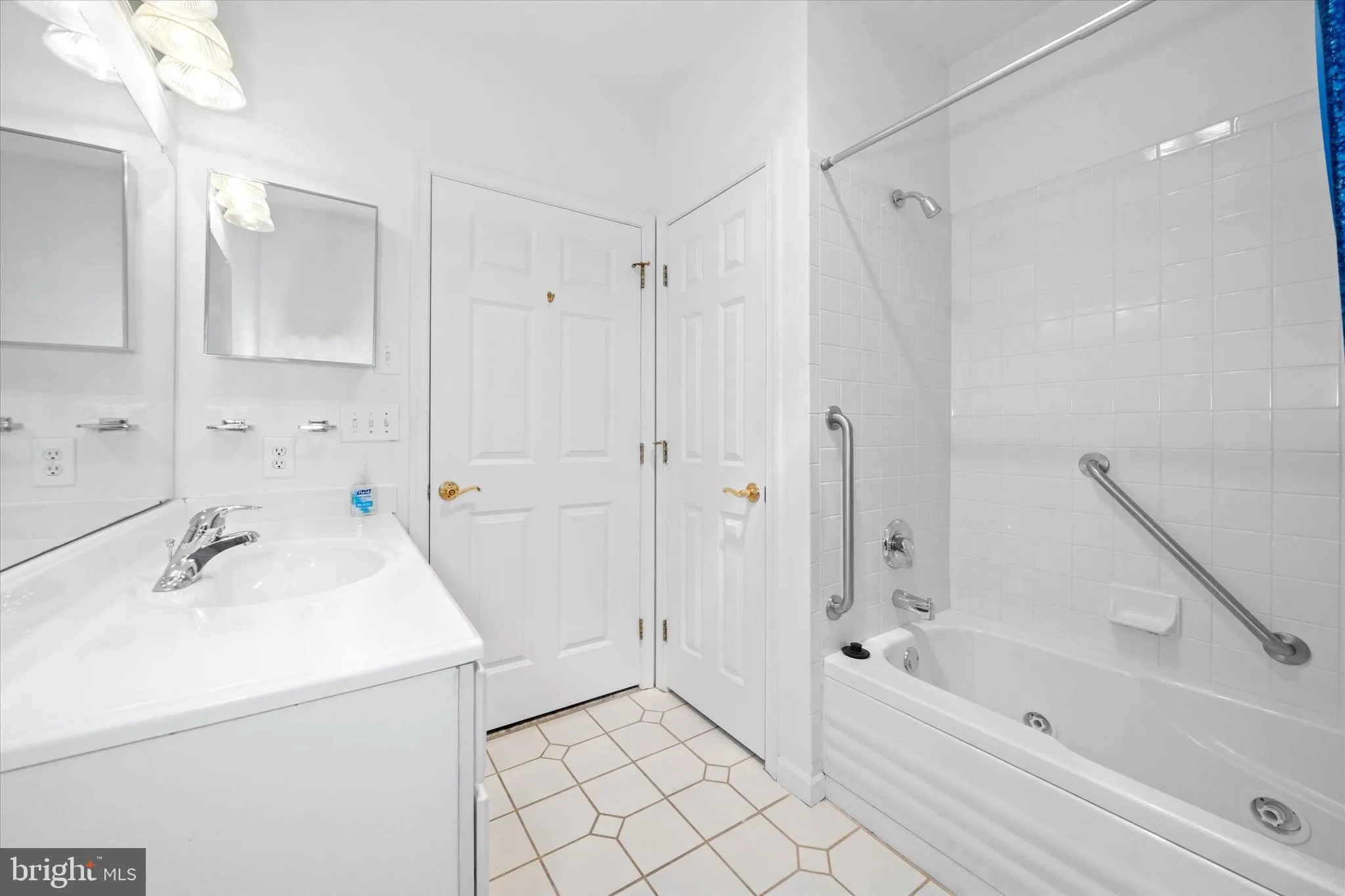 Wilmington, Delaware 19803, United States, 2 Bedrooms Bedrooms, ,2 BathroomsBathrooms,Residential,Active,191523