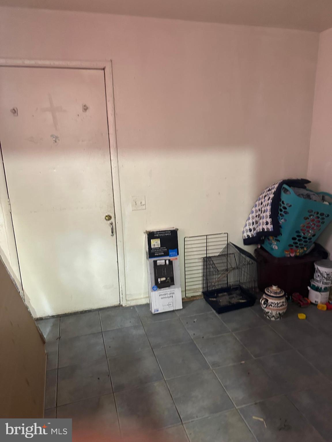 KENSINGTON - Residential