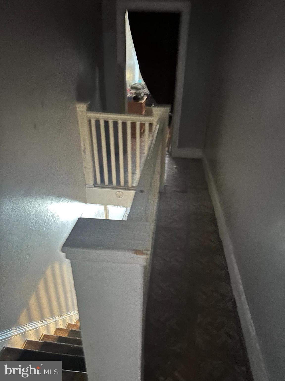 KENSINGTON - Residential