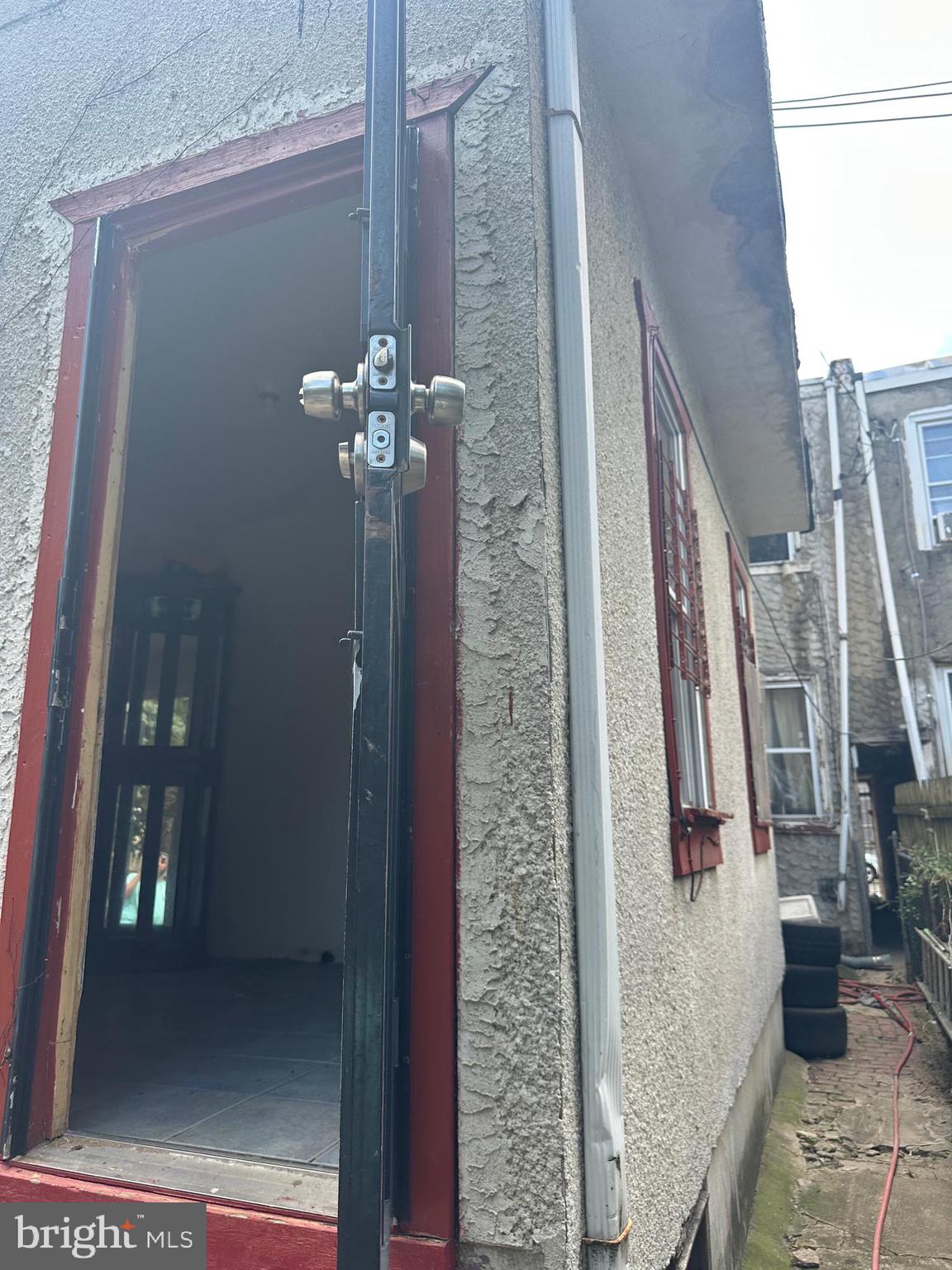 KENSINGTON - Residential