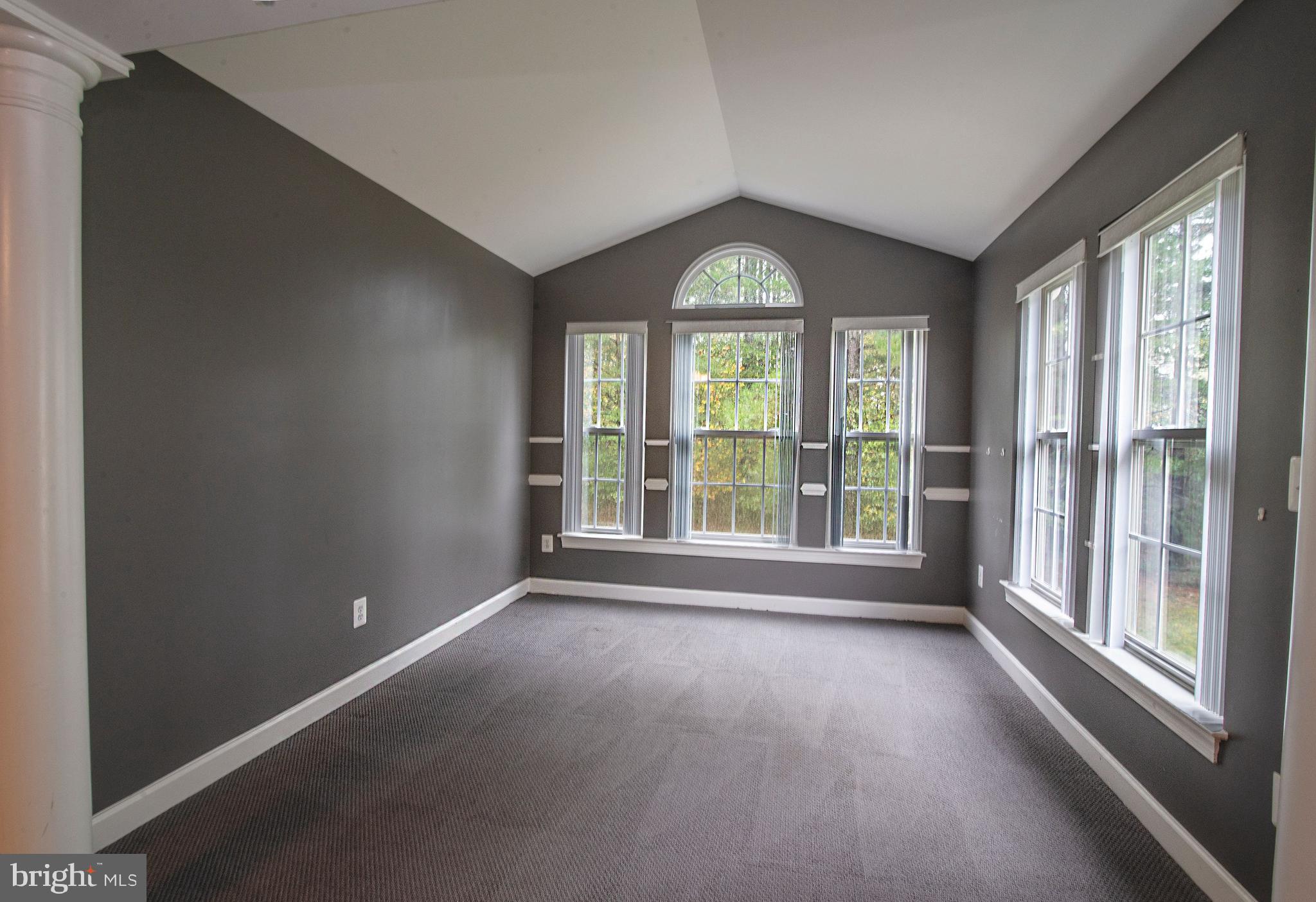 LAURENWOOD ESTATES - Residential