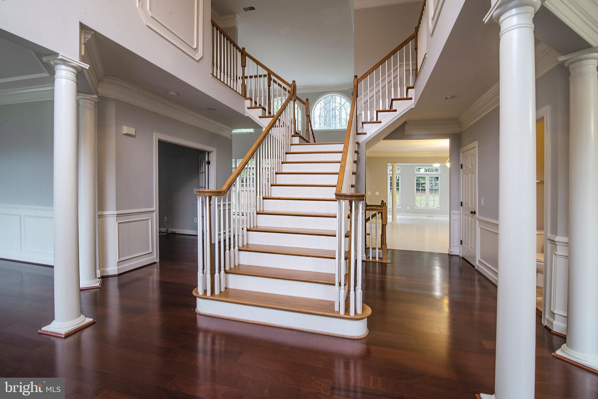 LAURENWOOD ESTATES - Residential
