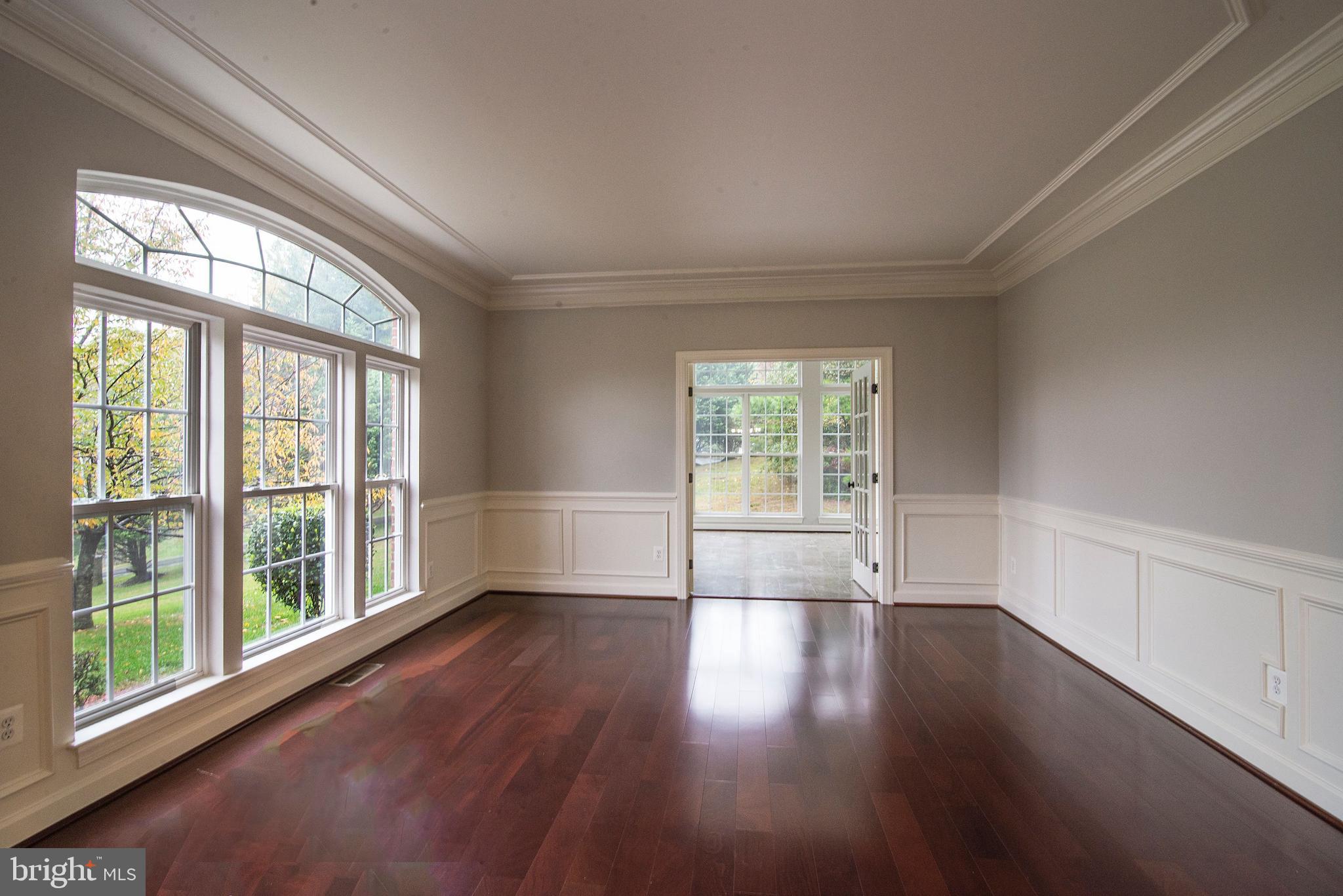 LAURENWOOD ESTATES - Residential