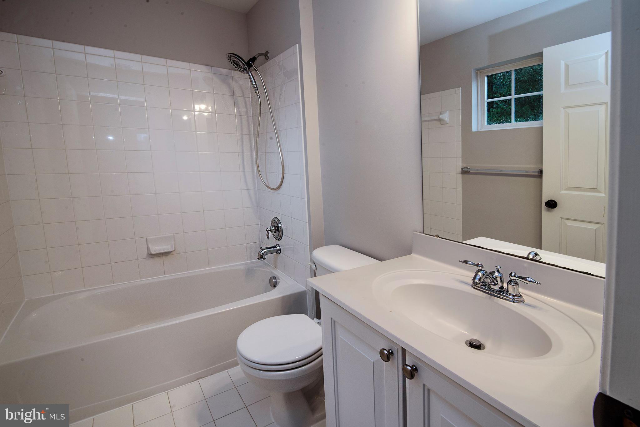 LAURENWOOD ESTATES - Residential