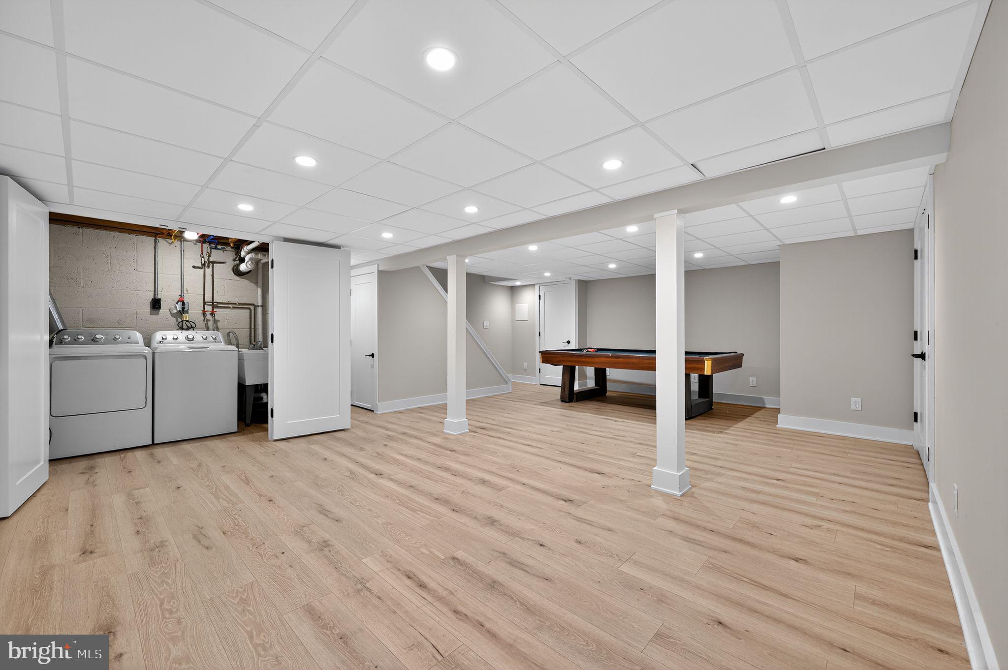 TOWER HILL WOODS - Residential