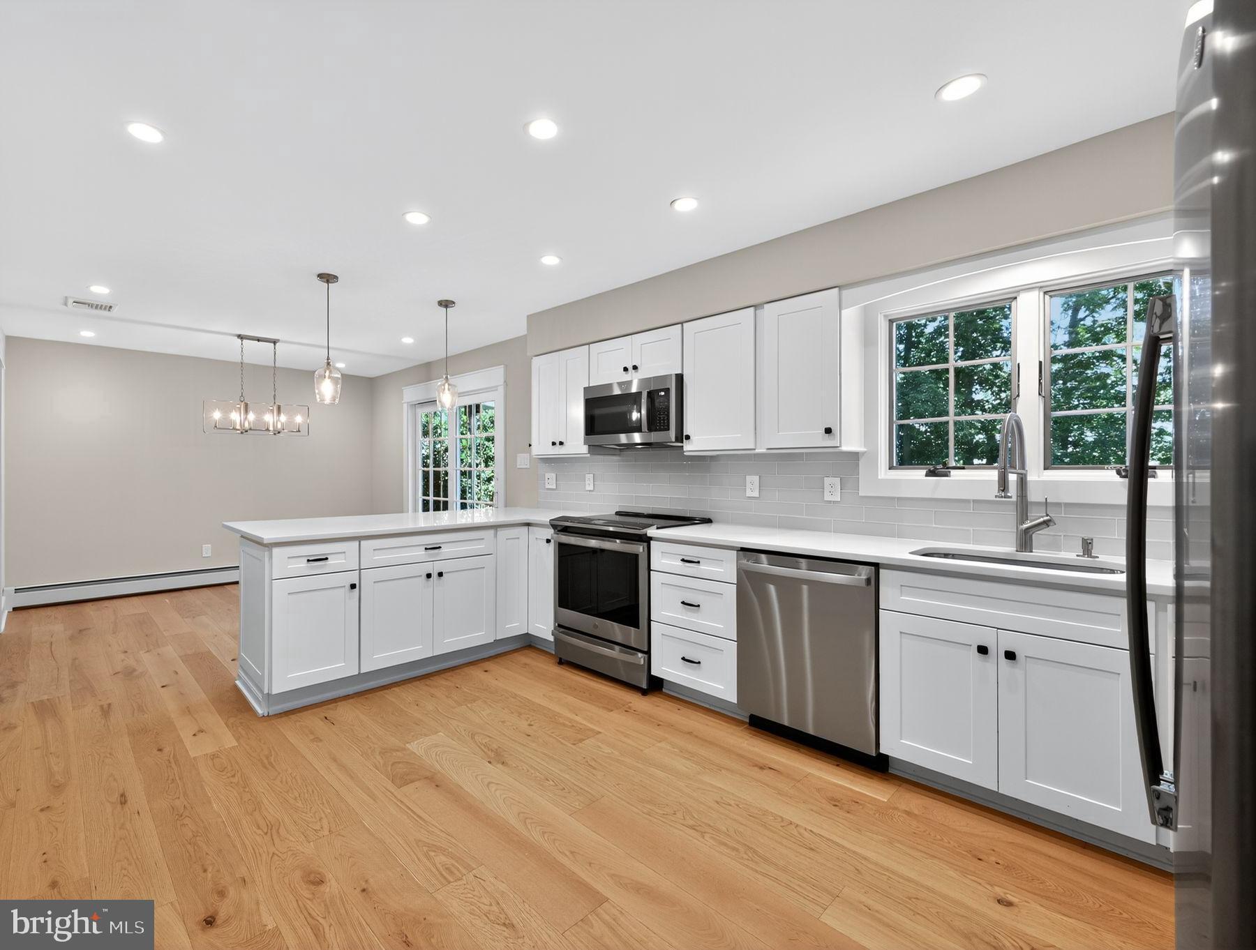 TOWER HILL WOODS - Residential