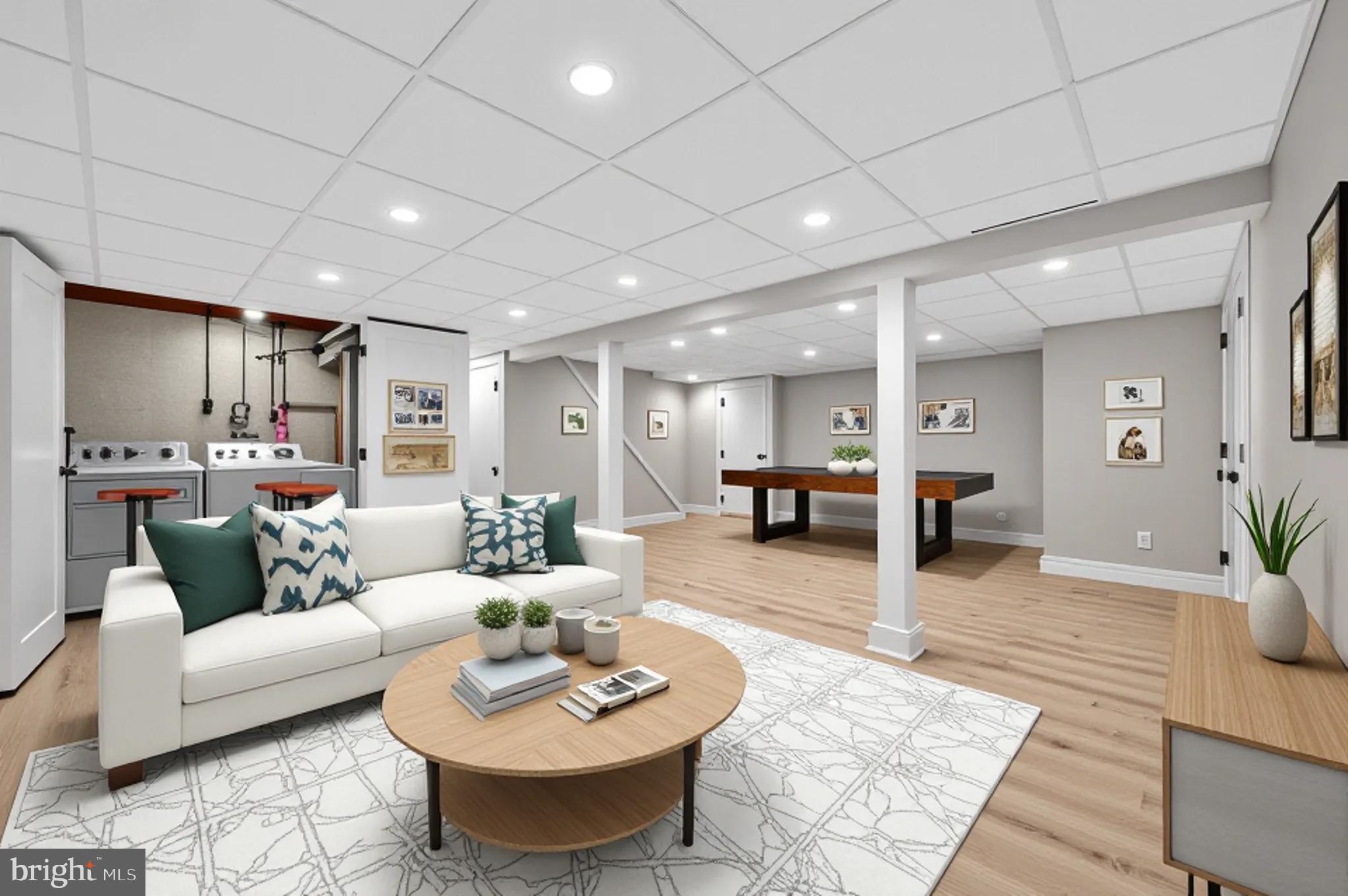 TOWER HILL WOODS - Residential