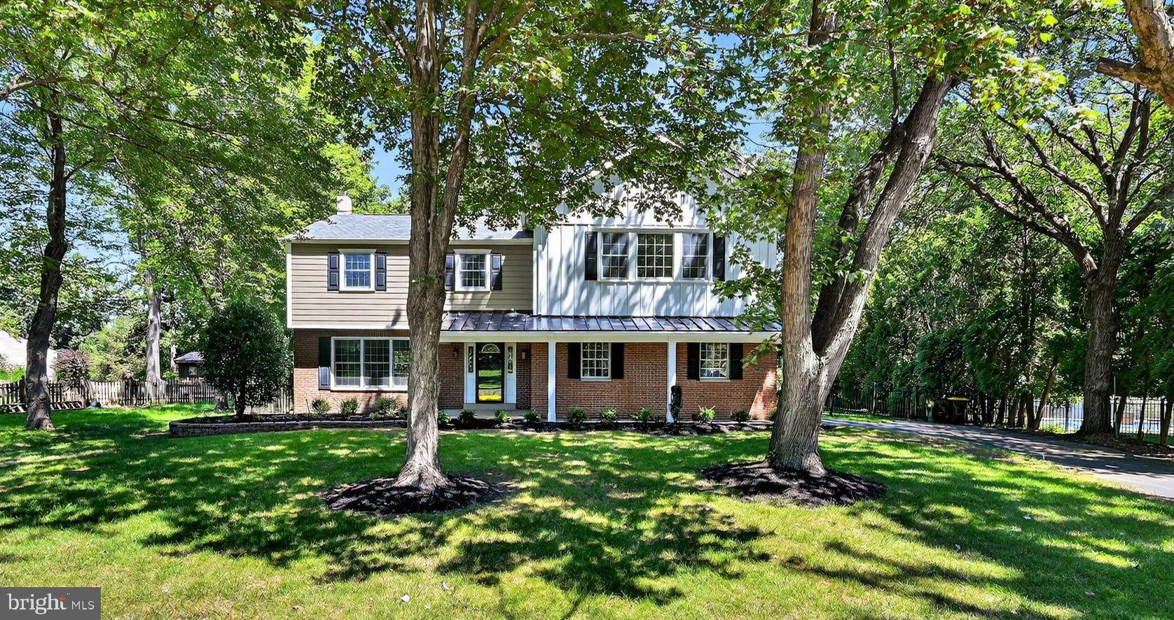 TOWER HILL WOODS - Residential