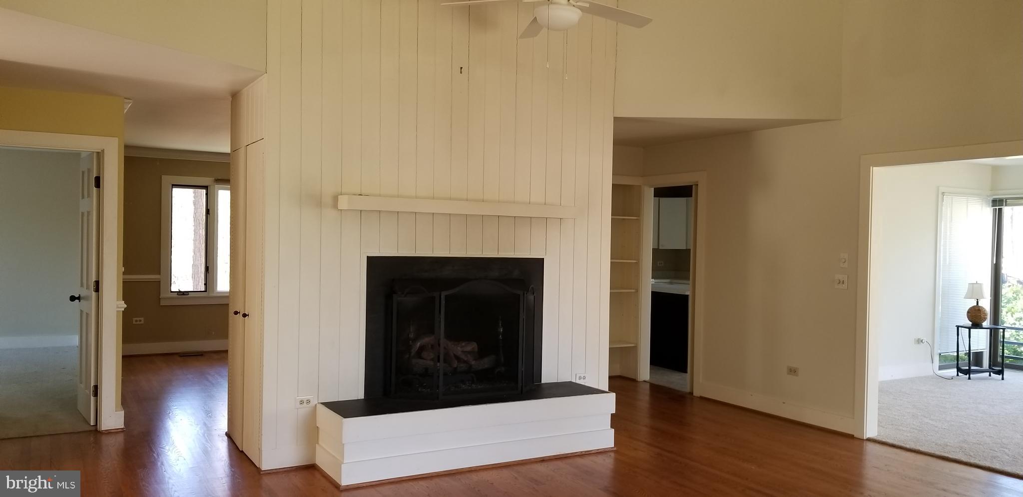 COTTAGES AT GOLDEN EAGLE - Residential