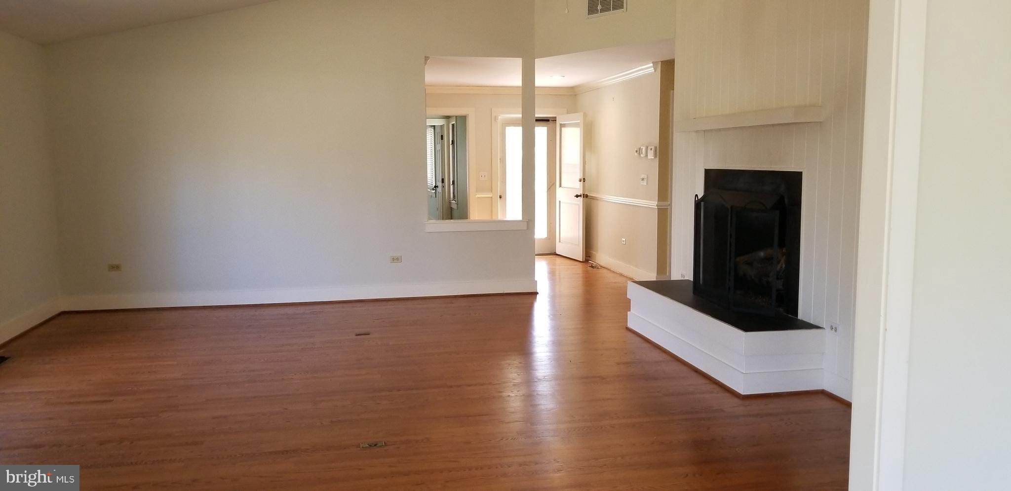 COTTAGES AT GOLDEN EAGLE - Residential