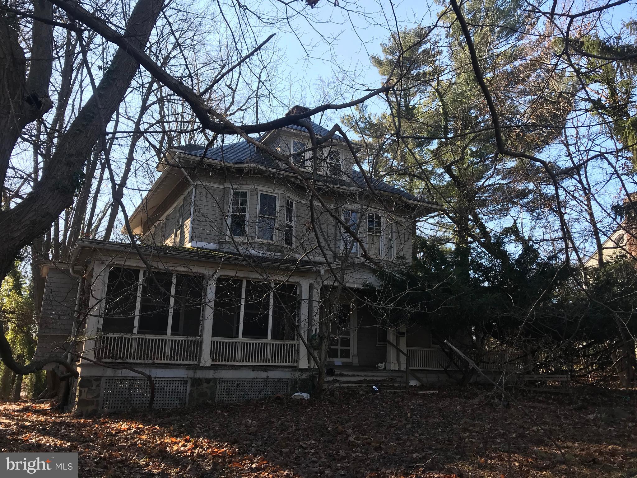 MOUNT WASHINGTON - Residential