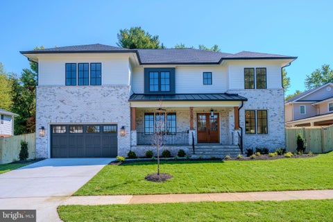 Photo of 7107 Sea Cliff Road, MCLEAN, VA 22101 (MLS # VAFX2345004)