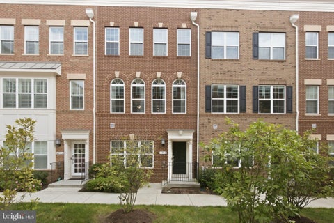 Townhouse For Rent - 4757 Cherokee Street<br/> COLLEGE PARK, MD 20740