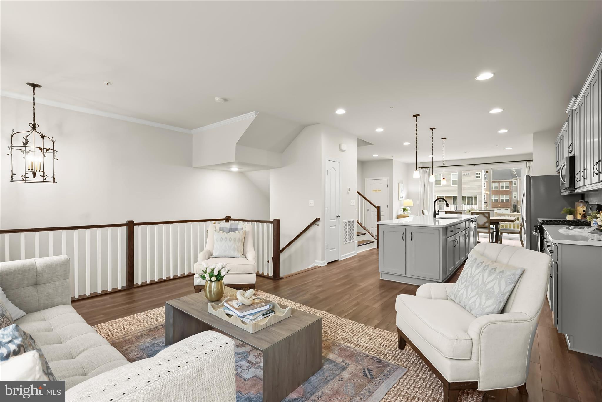 LAUREL OVERLOOK - Residential