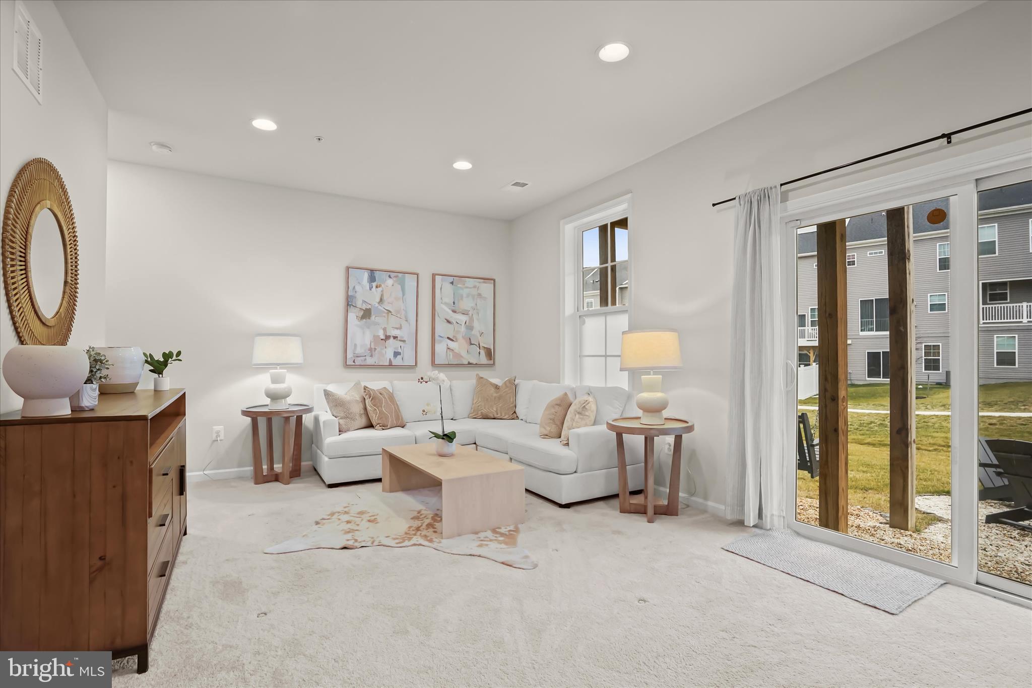 LAUREL OVERLOOK - Residential